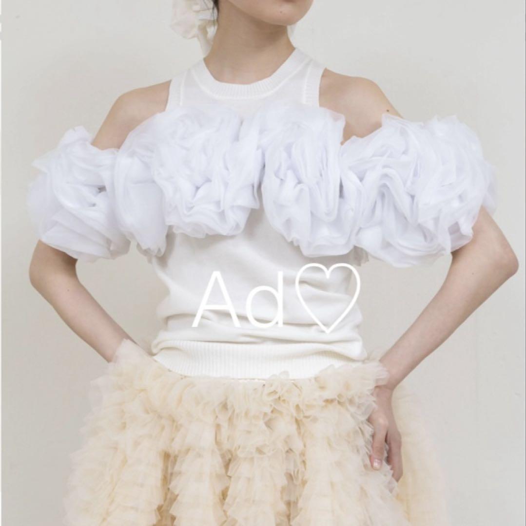 Bibiy. ノースリーブニット　ALEXA FLOWER KNIT 新品未使用】Bibiy. ALEXA FLOWER KNIT WHITE - メルカリ