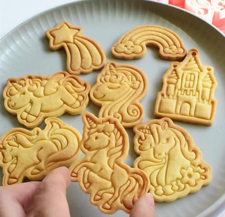 クッキー型 クマ 8個セット クッキー可愛い 型抜き 製菓用品 菓子作り手作り メルカリ
