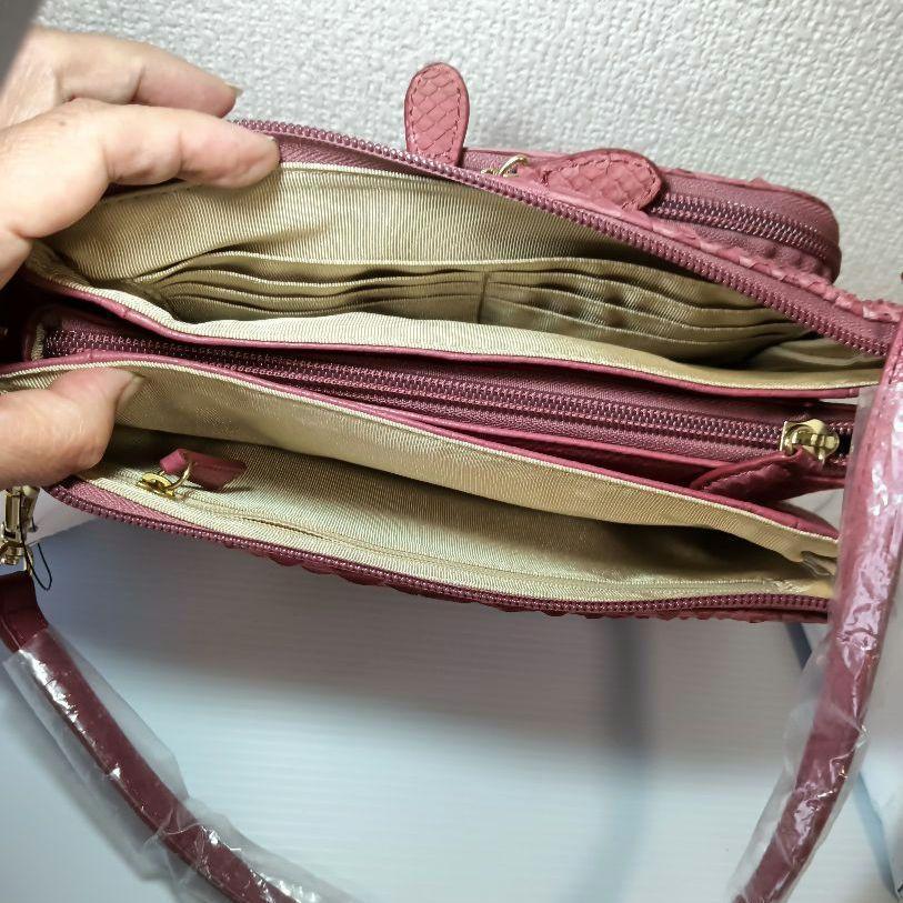 新品　 定価13万 パイソン ヘビ革 縁起 ショルダー　ハンド　2way 新品 定価13万 パイソン ヘビ革 縁起 ショルダー ハンド 2way