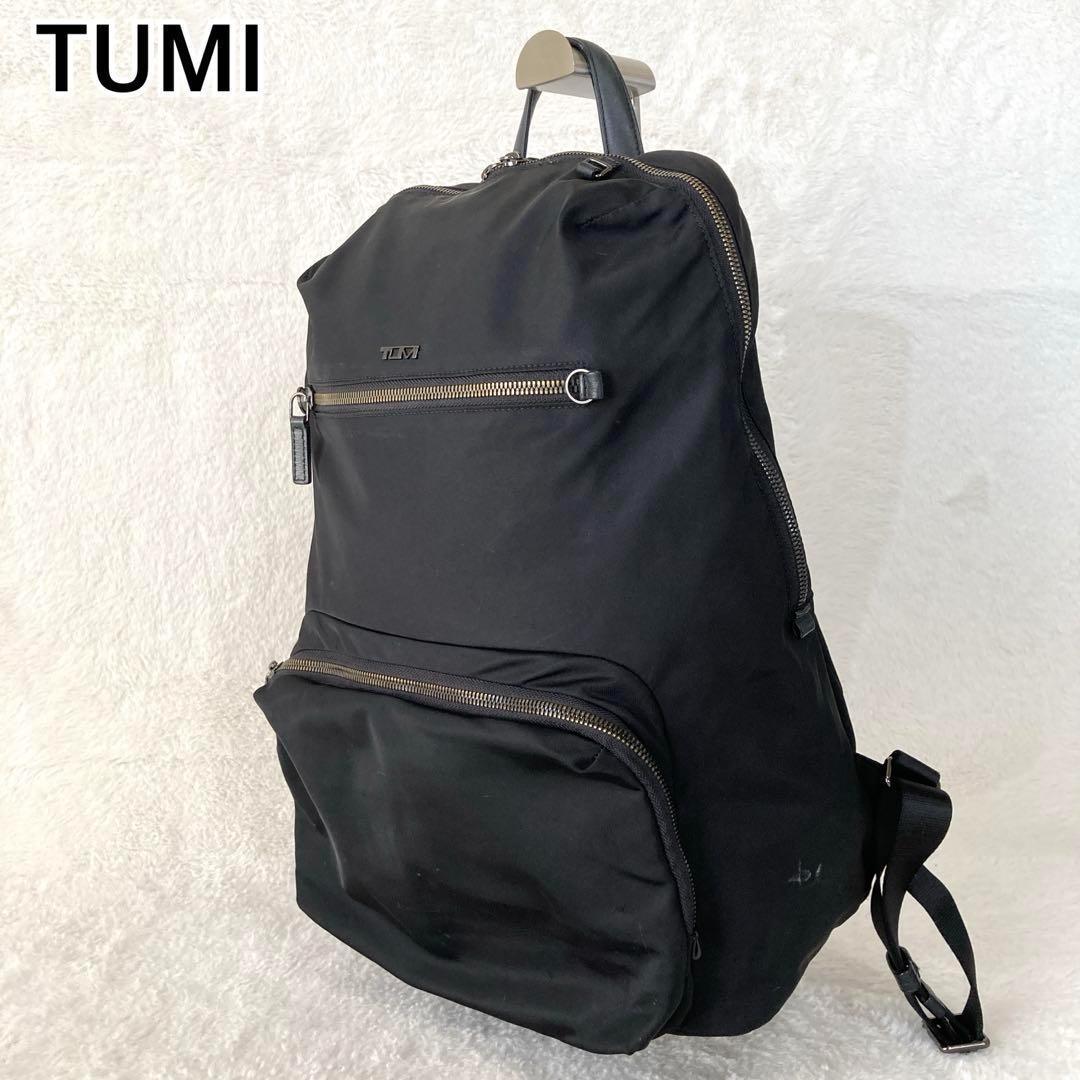 TUMI トゥミ　リュック　ブラック　ナイロン　通学　通勤　A4可　バックパック