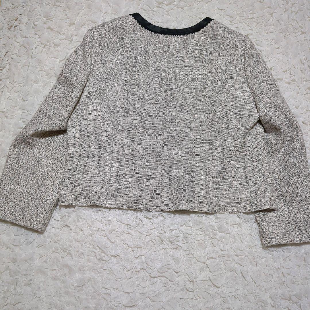 東京ソワール　リファンネ リズ ノーカラージャケット　19号 グレー系
