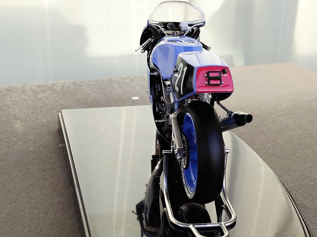 1/12 BIKEシリーズ No.5 ヤマハFZR750 85年式 Shiseido TECH21