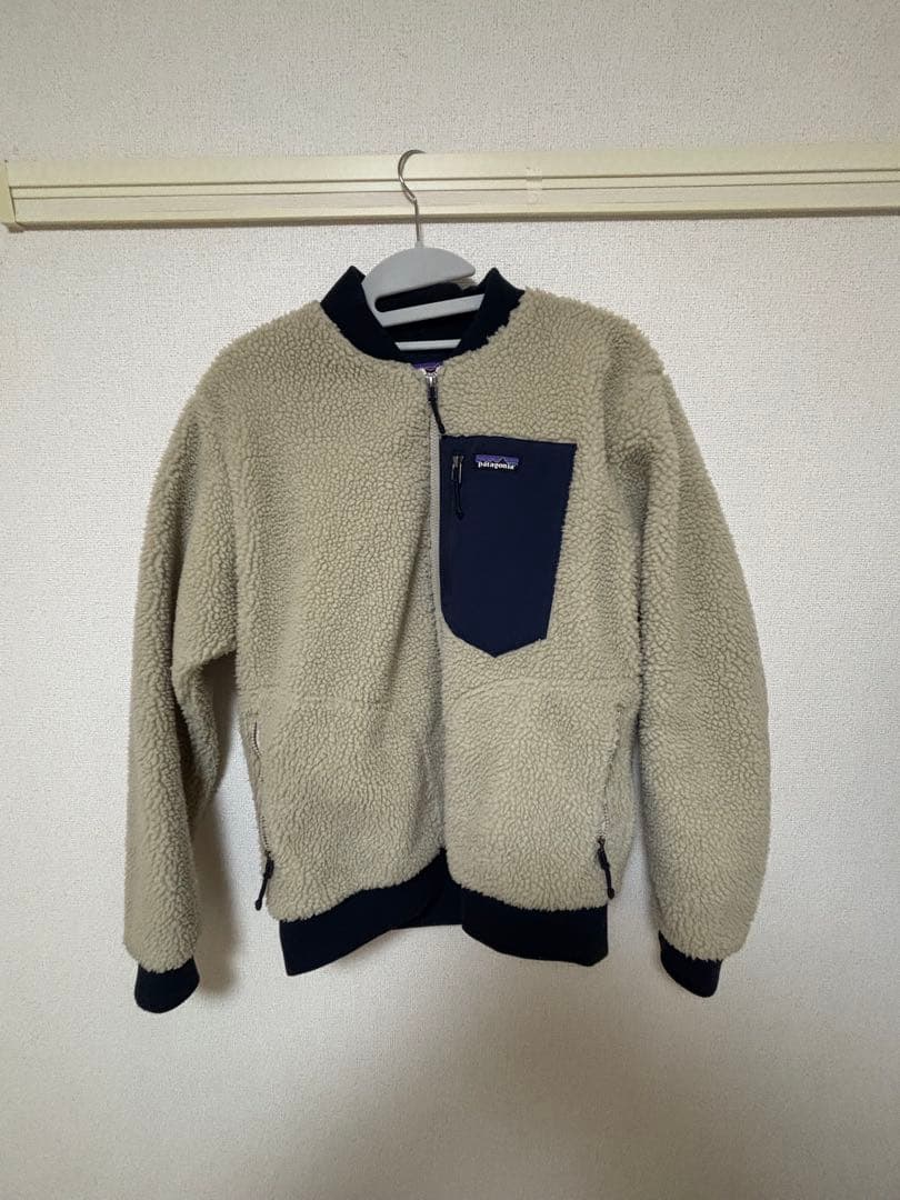 patagonia フリースジャケット M ベージュ・ネイビー