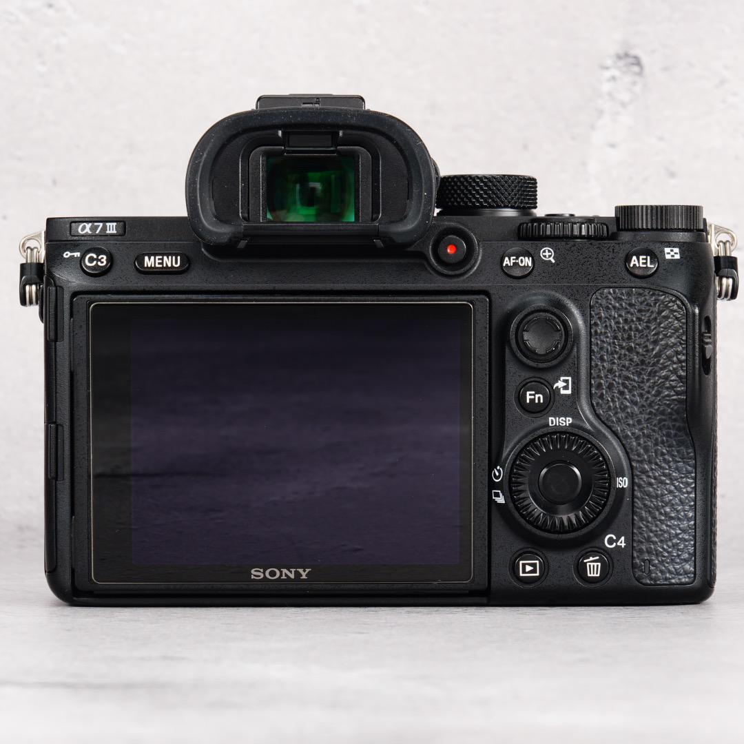 制限解除済】極美品☆SONY 真・α7 III レンズキット 神カメラ 758
