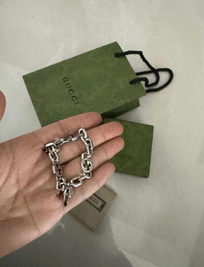 GUCCI シルバー