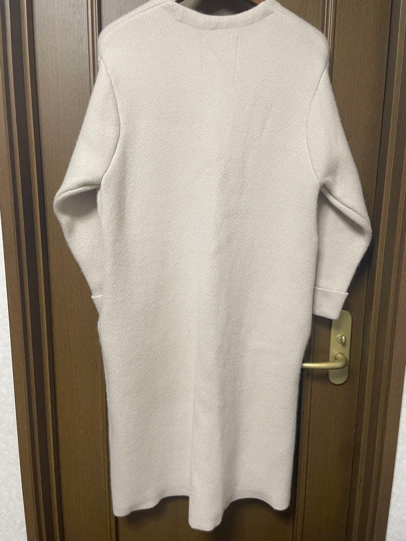 新品タグ付き Apuweiser-richeアプワイザーリッシェ厚手ニットコート 新品タグ付き Apuweiser-richeアプワイザーリッシェ厚手ニットコート