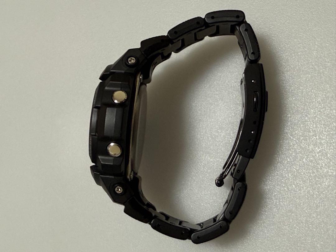 カシオG-SHOCK メタルコア　AWG-M100SBC-1AJF ベルト短め