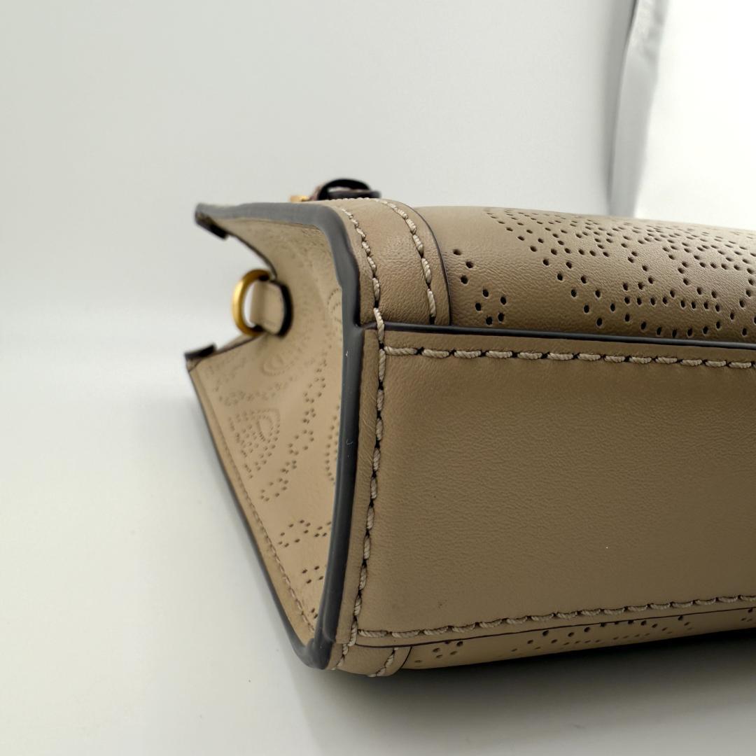 ✨希少美品✨ TORY BURCH トリーバーチ ミニ トートバッグ モノグラム ✨希少美品✨ TORY BURCH トリーバーチ ミニ トートバッグ モノグラム