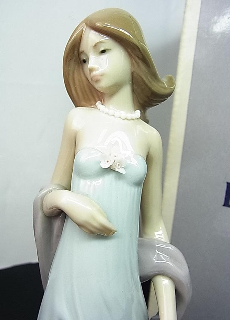 LLADROリヤドロ陶器人形 少女 型番5487スペイン製自宅 NEXPOTALLINN_EU