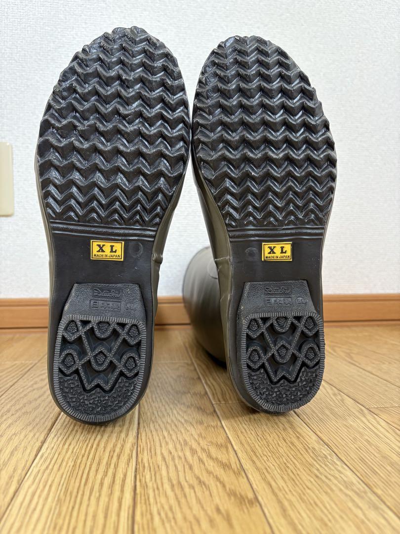 ✟