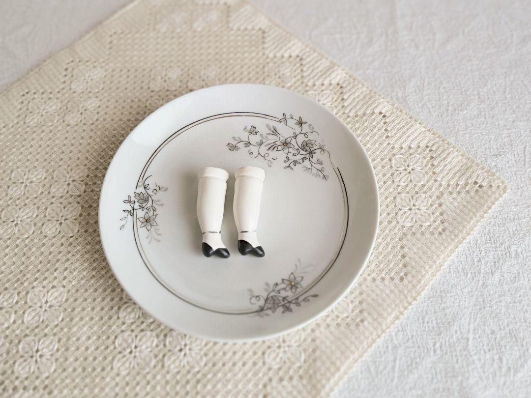 * old arabia ❀ モノトーンと金彩の 15.5 plate SET