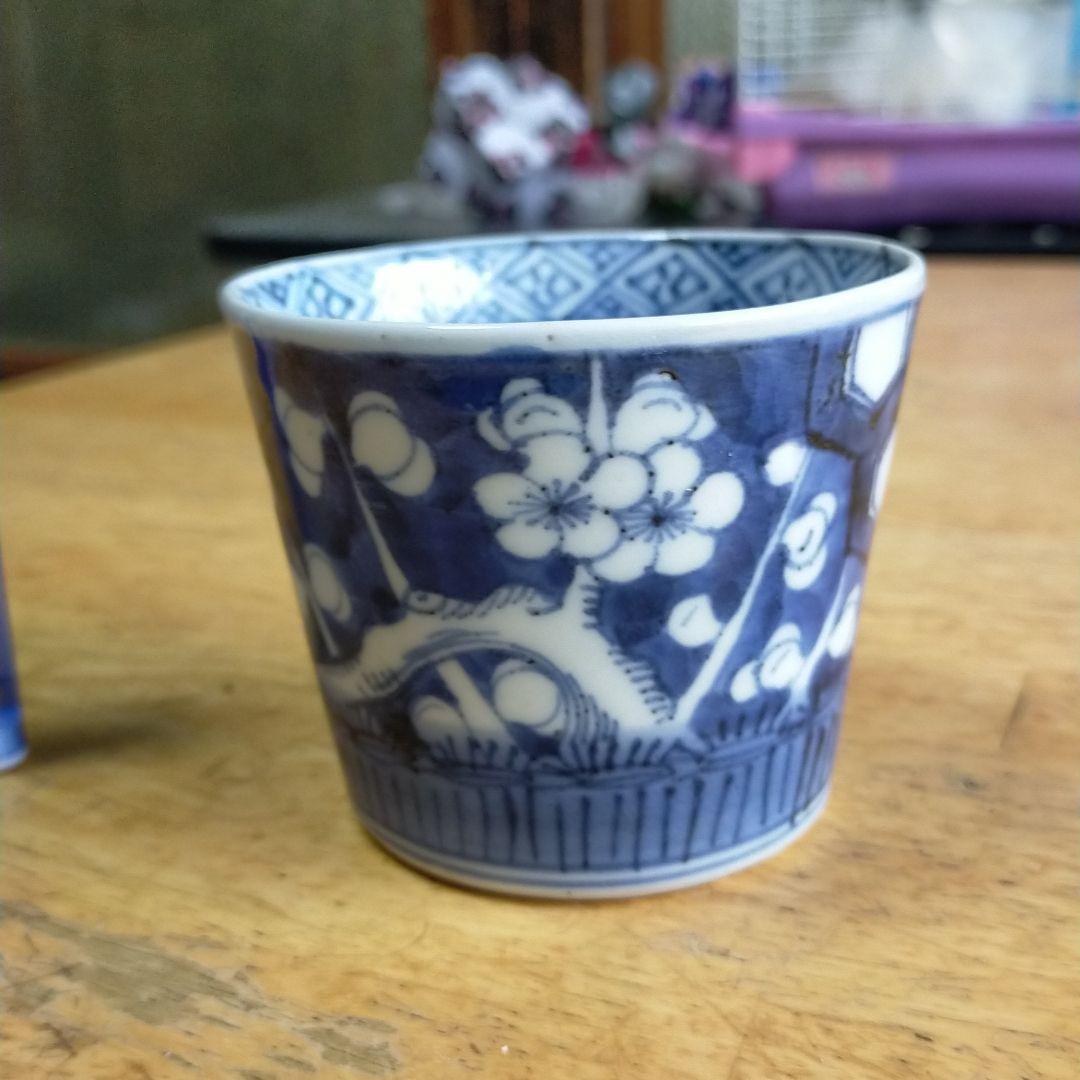 古伊万里 染付 白抜き 亀甲梅枝文 蕎麦猪口 窯傷 完品 江戸