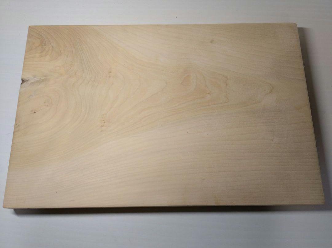 イチョウまな板　約50.0cm×32.3cm×3.7cm