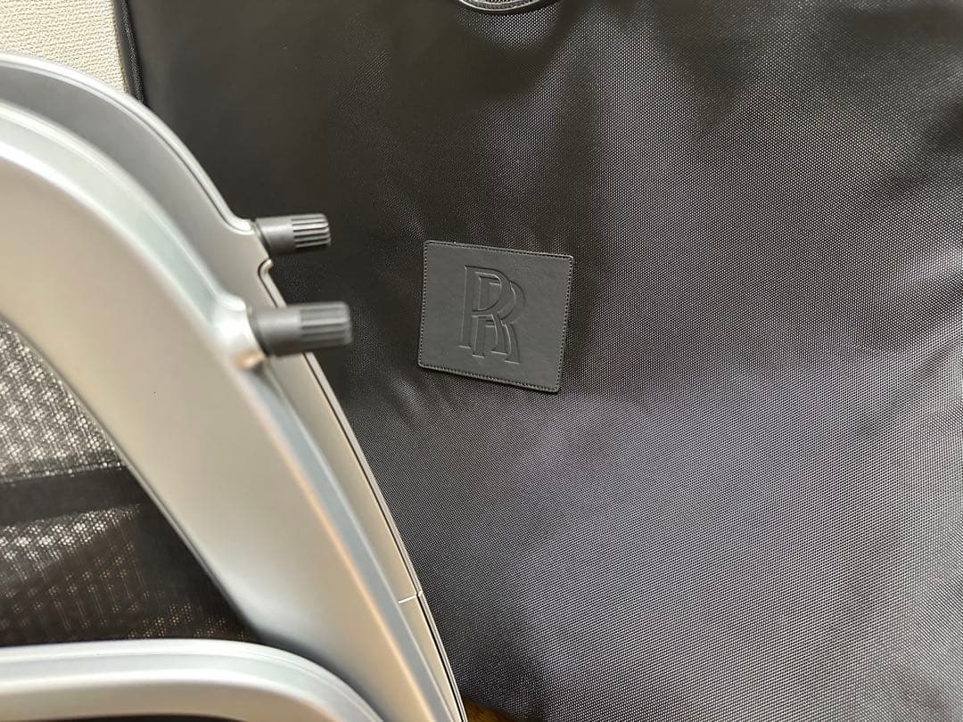 ロールスロイス ドーン