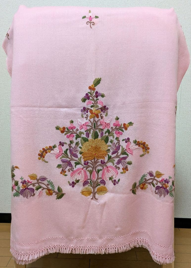 カシミール刺繍カシミアロングストール ピンク♥に近い