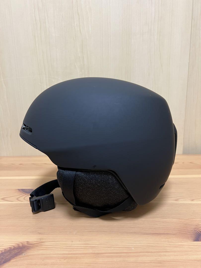 【美品】OAKLEY（オークリー）　ヘルメット　スキー　スノーボード