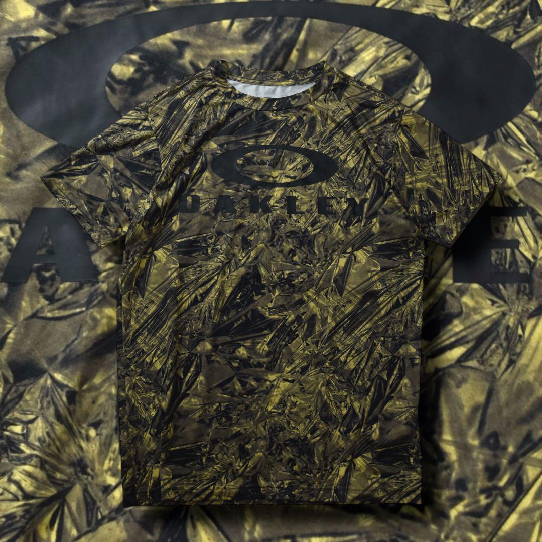 00s OAKLEY グラフィックTシャツ センターデカロゴ テック y2k