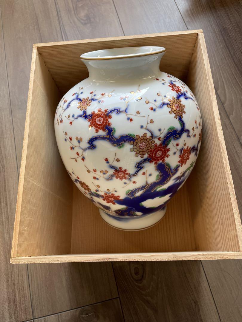 （未使用）深川製磁有田焼花瓶桐箱付き