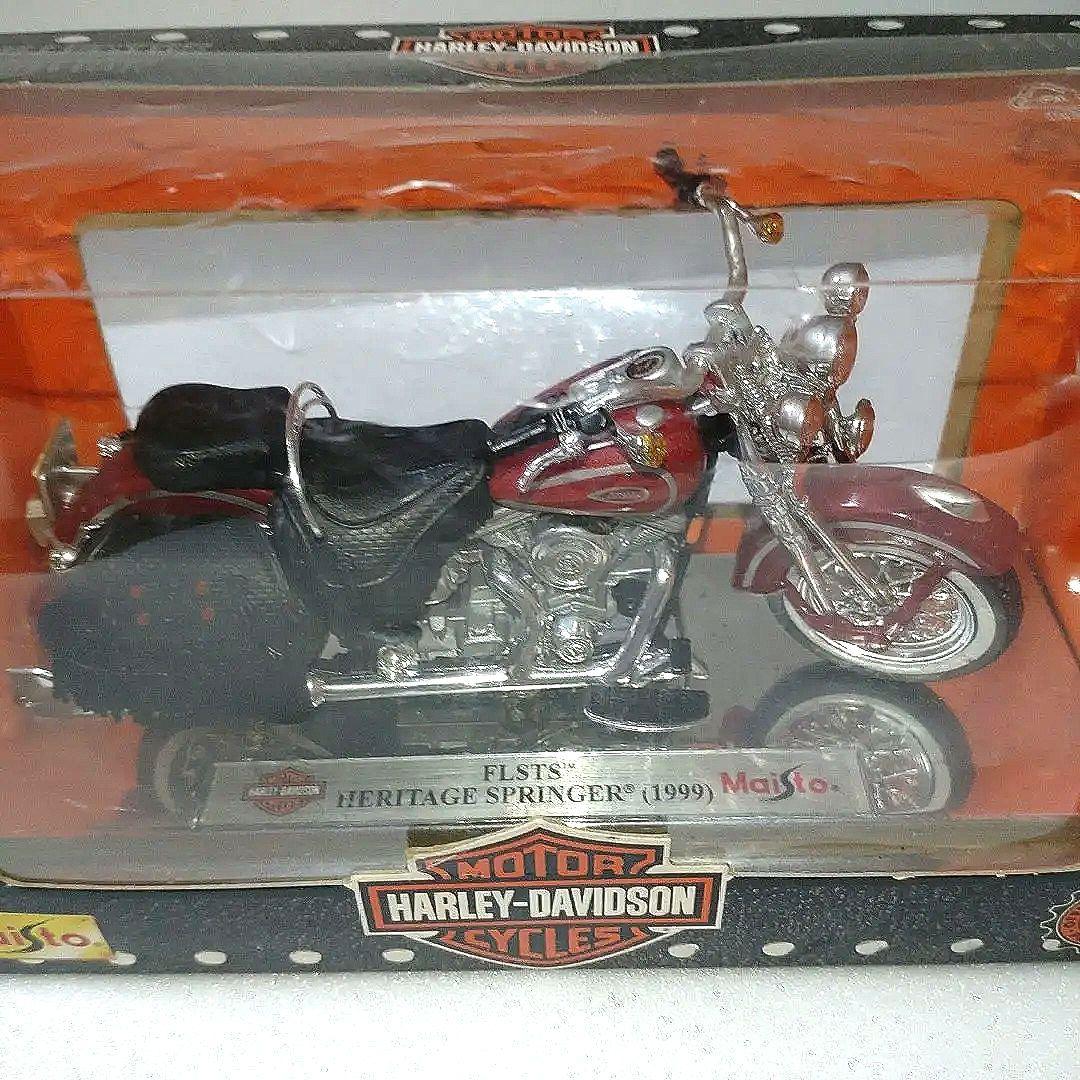 Harley-Davidson Maisto製 1/18 ミニチュアバイク