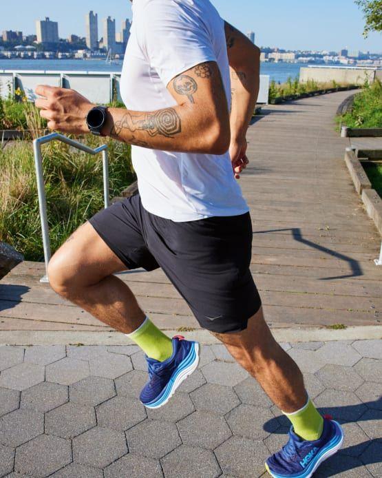 HOKA 2イン1 ショーツGLIDE 7INCH SHORT 2IN1
