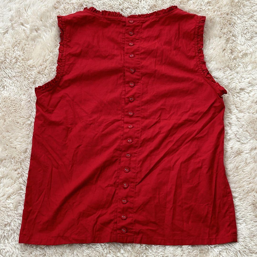 Pink houseチェリー 刺繍 ノースリーブ ピンタック ブラウス 赤 Pink houseチェリー 刺繍 ノースリーブ ピンタック ブラウス 赤