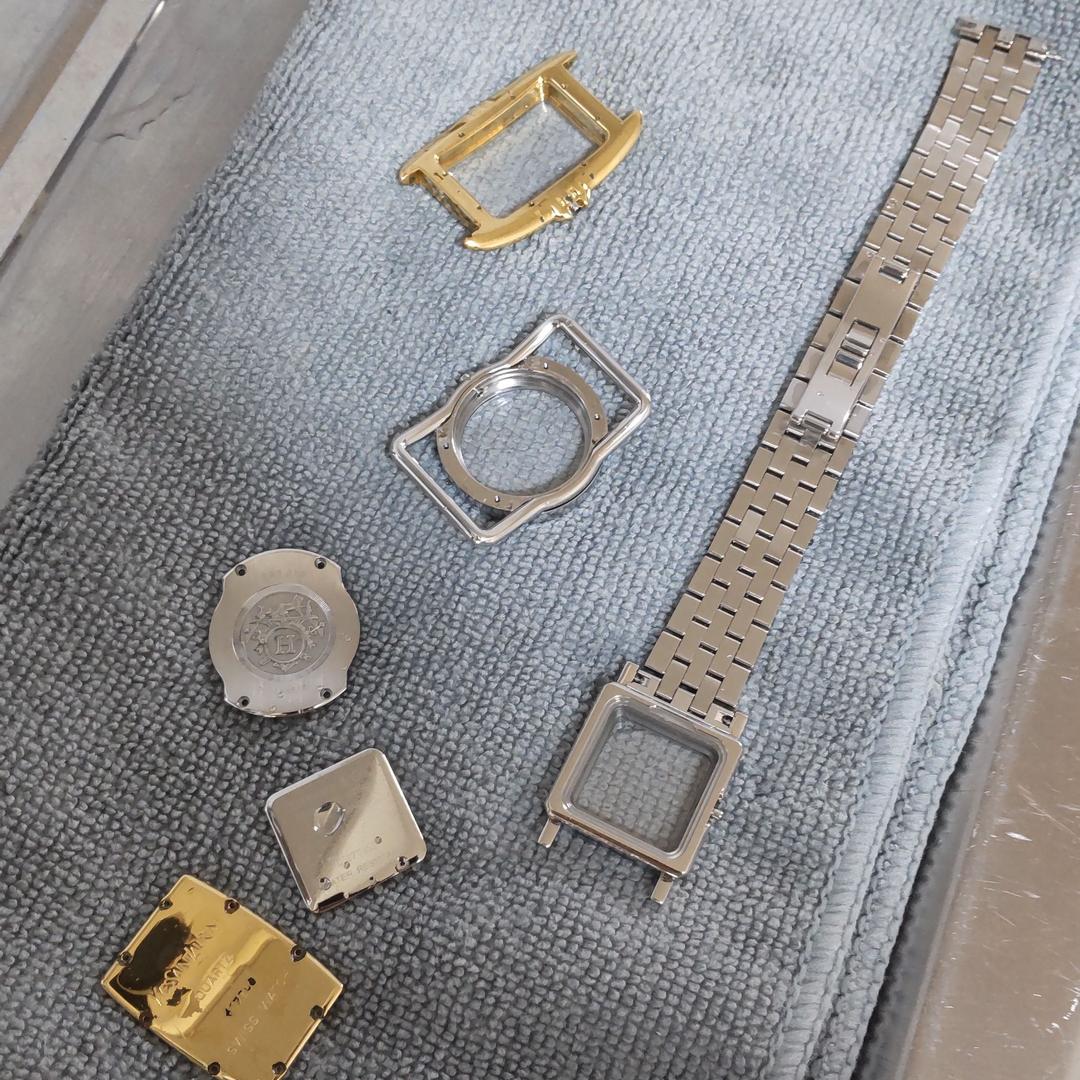 正規品【新品電池】YvessaintLaurent/ヴィンテージ 動作良好 立憲民主党 正規品【新品電池】YvessaintLaurent 5431/動作良好 美品 腕時計(アナログ)