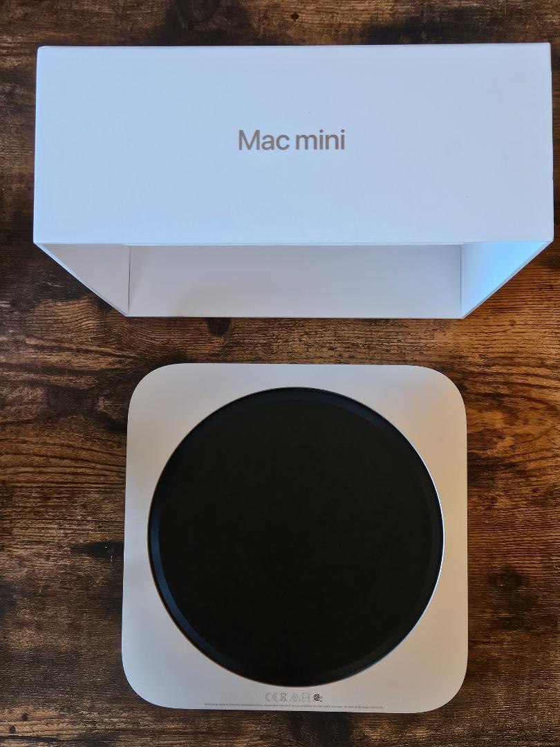Mac mini M2 Pro CTOモデル/1TB SSD/32GBメモリ