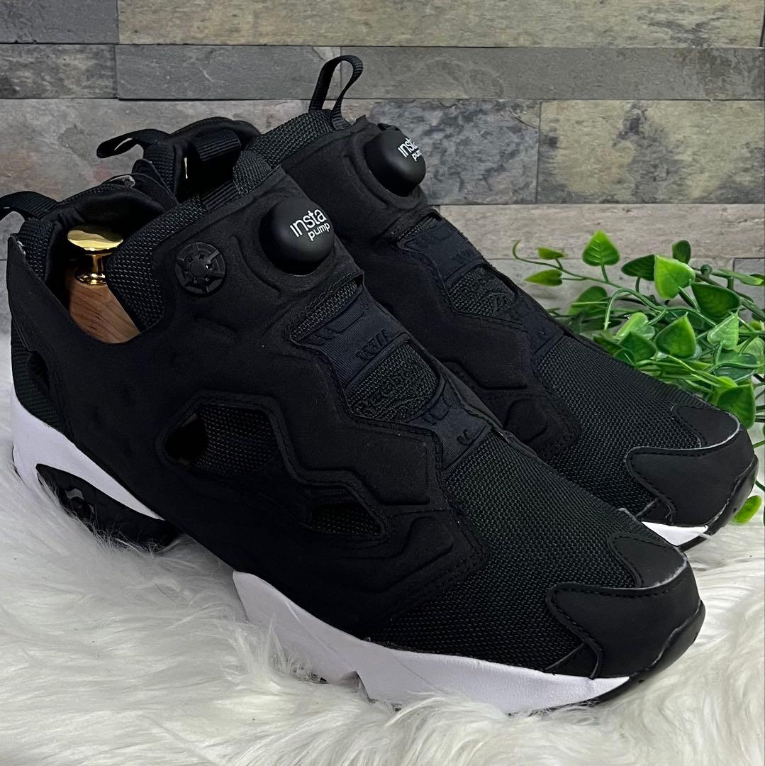 美品　リーボック　ポンプフューリー　ブラック　27.5cm になります^ ^