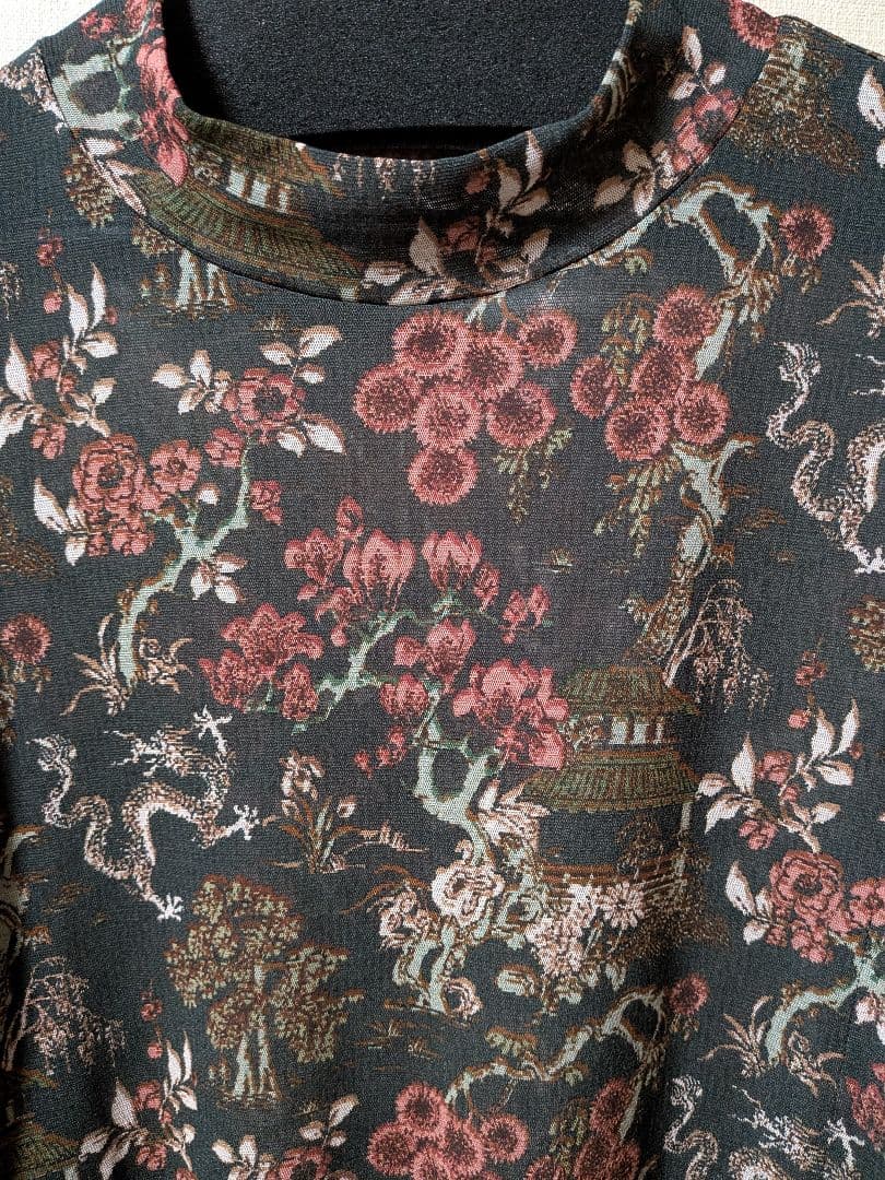 秋の装いに〜　ヴィヴィアンタム　セットアップ　トップス　スカート　ブラウス