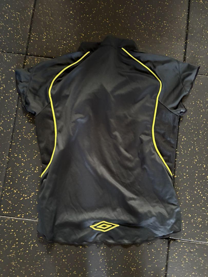 Umbro トレーニングウェア上下セット Sサイズ 黒/黄