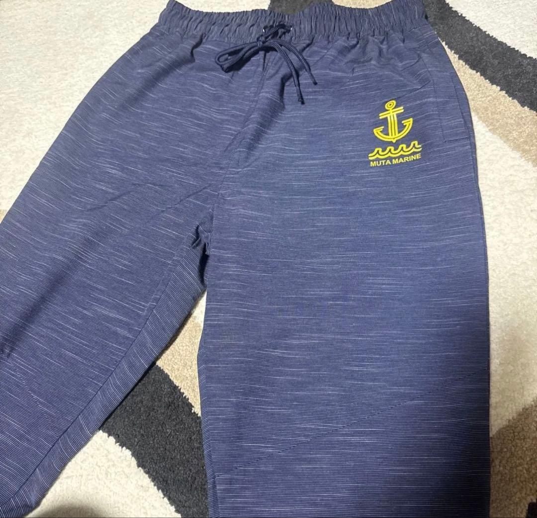 フード付きセットアップL・muta MARINE