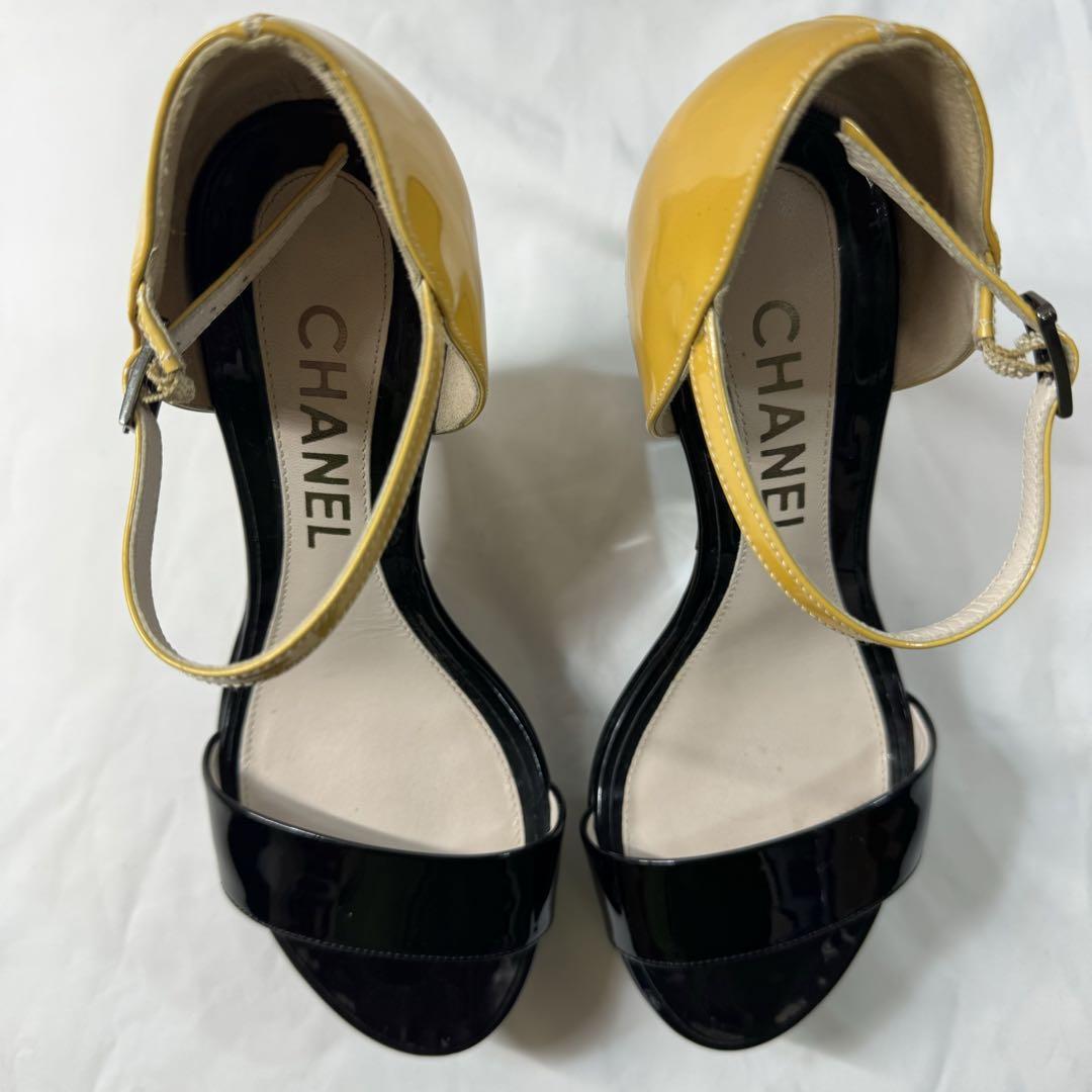【限定デザインのヒールが可愛い】CHANEL★サンダル★パテント CHANEL シャネル サンダル ヒール ココマーク ウエッジソール