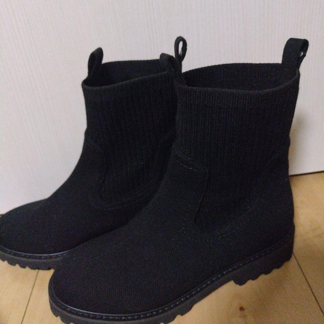 VIVAIA　ラウンドトゥ 撥水加工　ラグソールアンクルブーツ