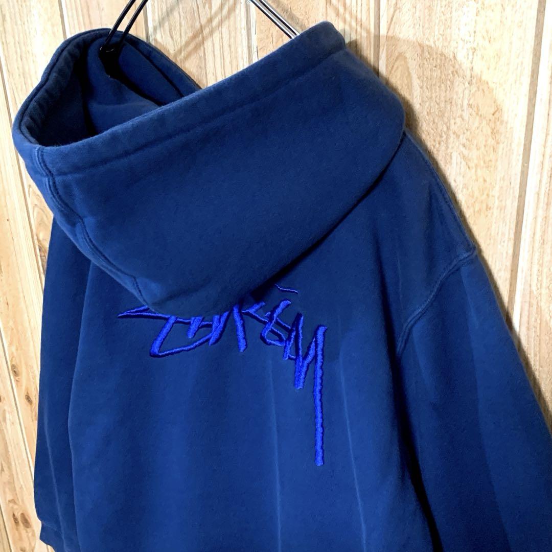 STUSSY パーカー ◎ストックロゴ デカロゴ 刺繍 ワントーン