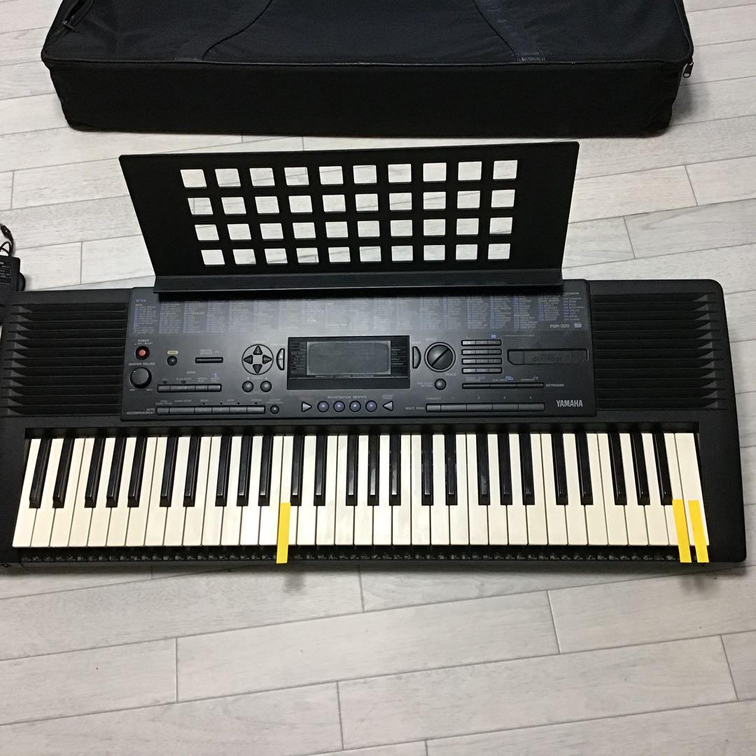YAMAHA PORTONE PSR-320 電子ピアノ　キーボード YAMAHA PORTONE PSR-320 電子ピアノ キーボードΩ