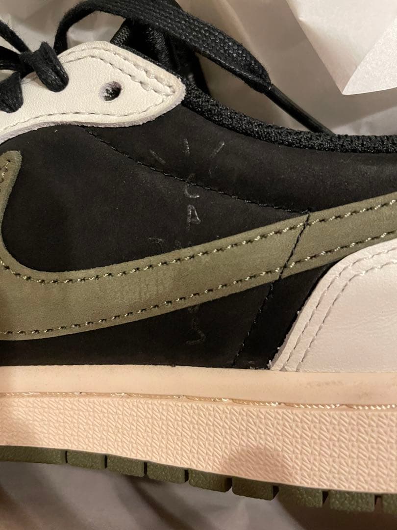 靴 Travis Scott Nike AJ1 Low Medium Olive