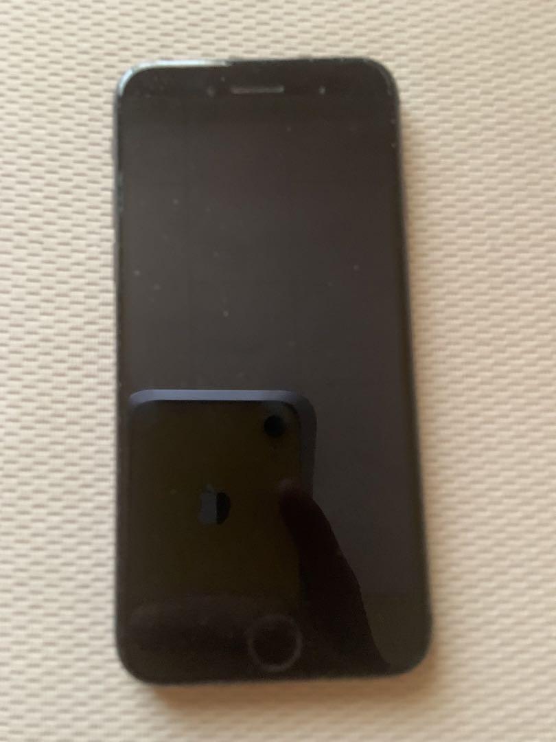 iPhone8 64GB スペースグレイ