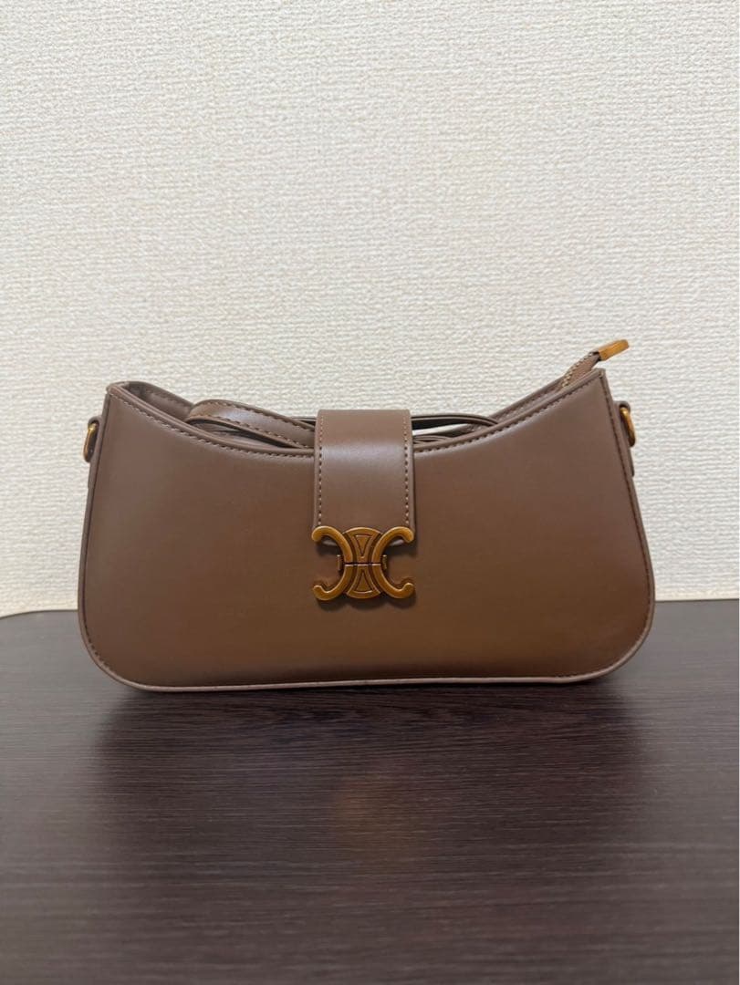 セリーヌ ノベルティ セリーヌ ノベルティ