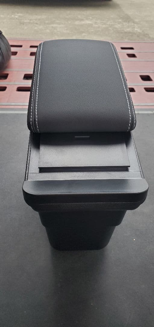 DA17V アームレスト