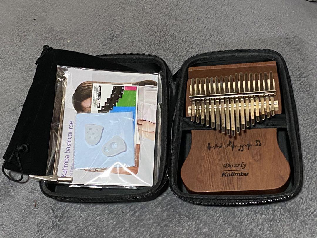 1882 ○ DOZZLY カリンバサブピアノポータブル　17キー　フルセット