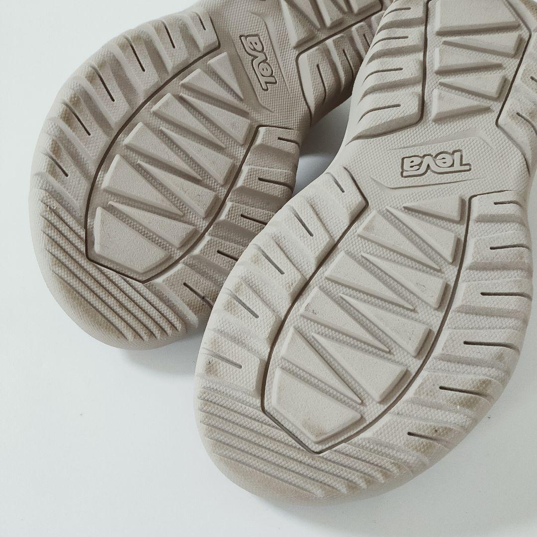 未使用品　Teva　ハリケーン　サンダル　22 テバ　グレー