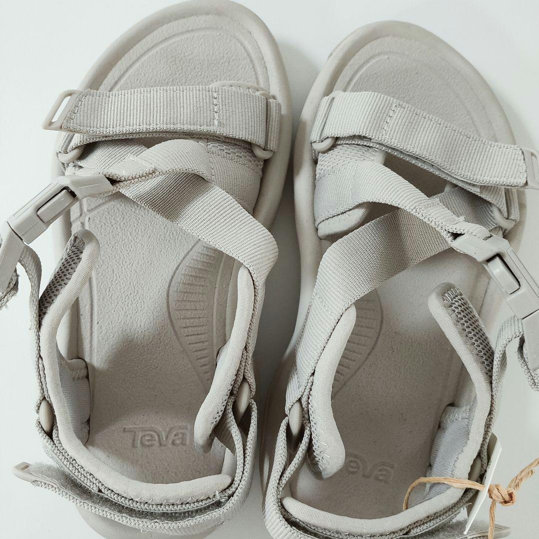 未使用品　Teva　ハリケーン　サンダル　22 テバ　グレー
