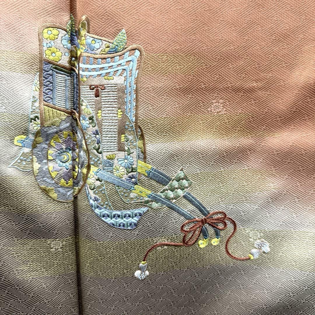 ✨新品未着用　上品な刺繍訪問着　正絹 未着用 訪問着 金駒刺繍 金彩 蘭 着物 044a p - メルカリ