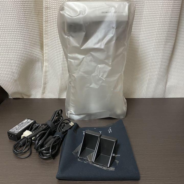 にこし様専用 ScanSnap SV600 ドキュメントスキャナー sVHZQ-m75841166599 人気格安
