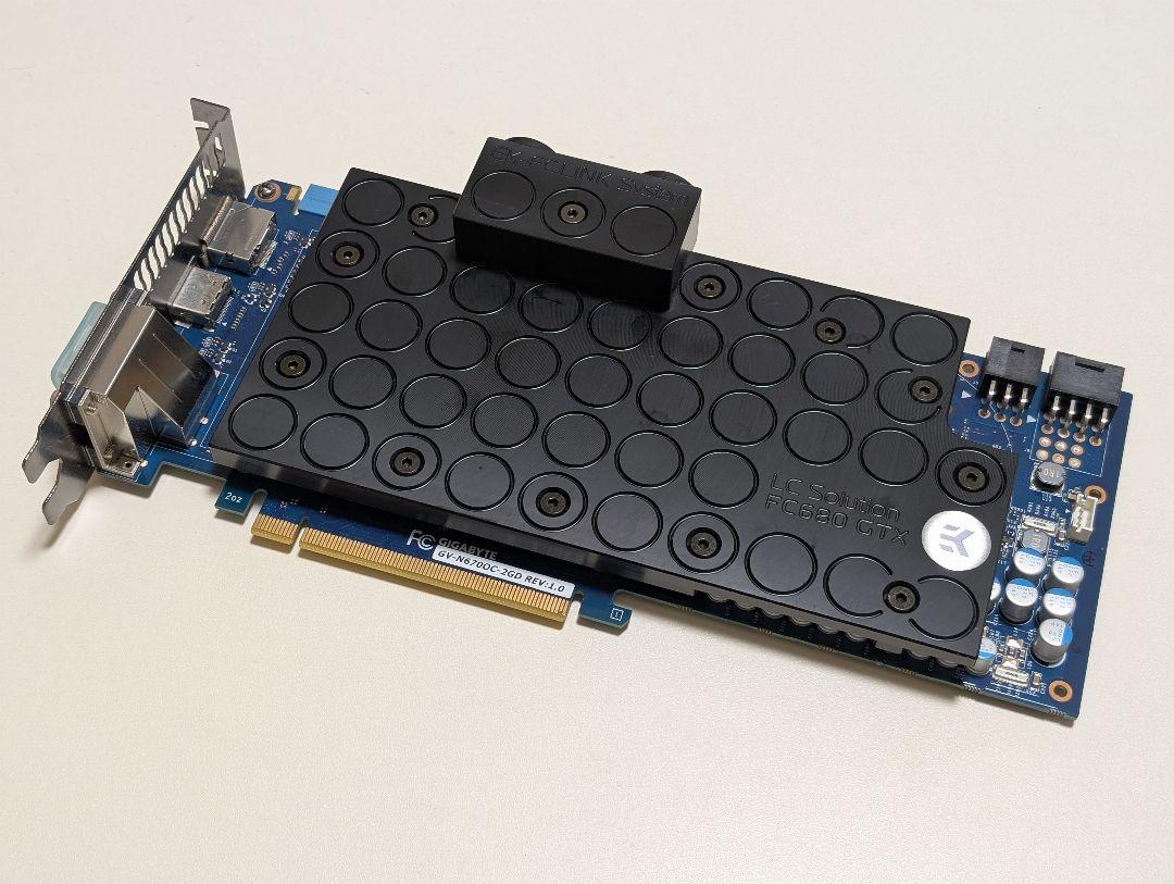 NVIDIA GeForce GTX 670OC 水冷 EKWB