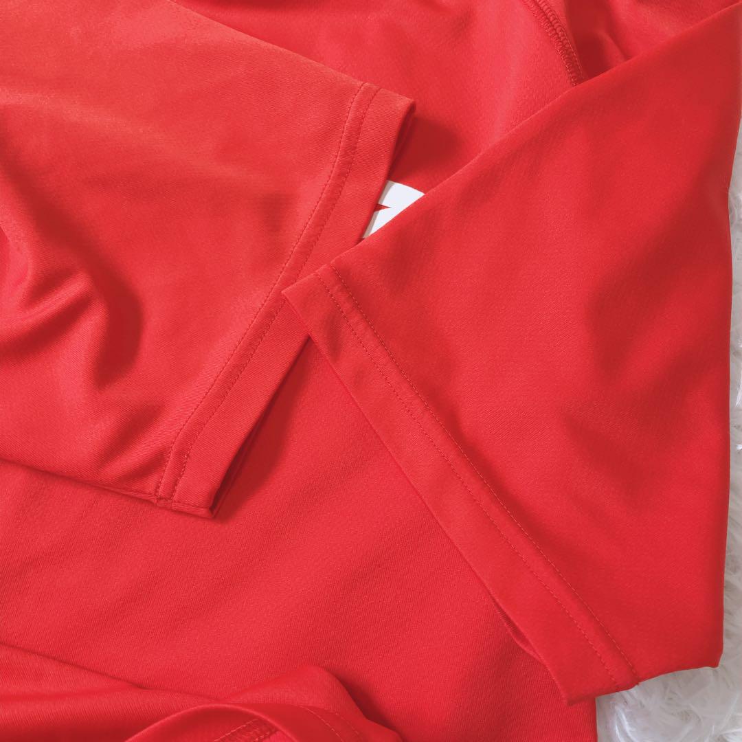 umbro⭕️美品 半袖シャツ トレーニング サッカー 赤