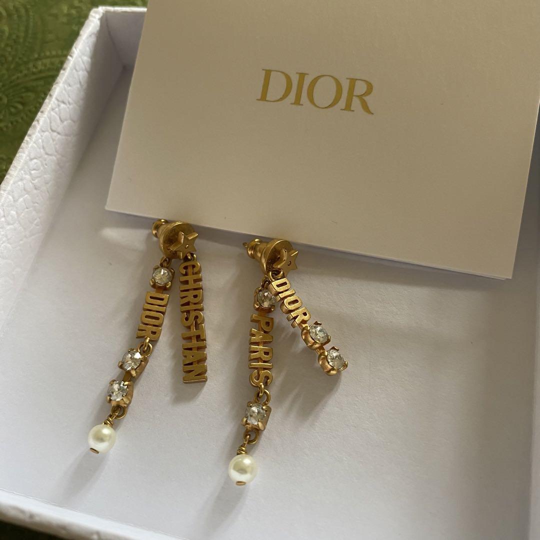 DIOR ピアス