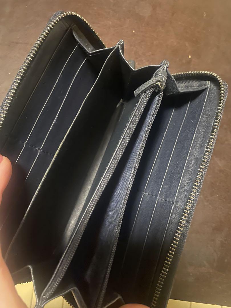 正規店仕入れの GUCCI GGパターン ネイビー長財布 小物