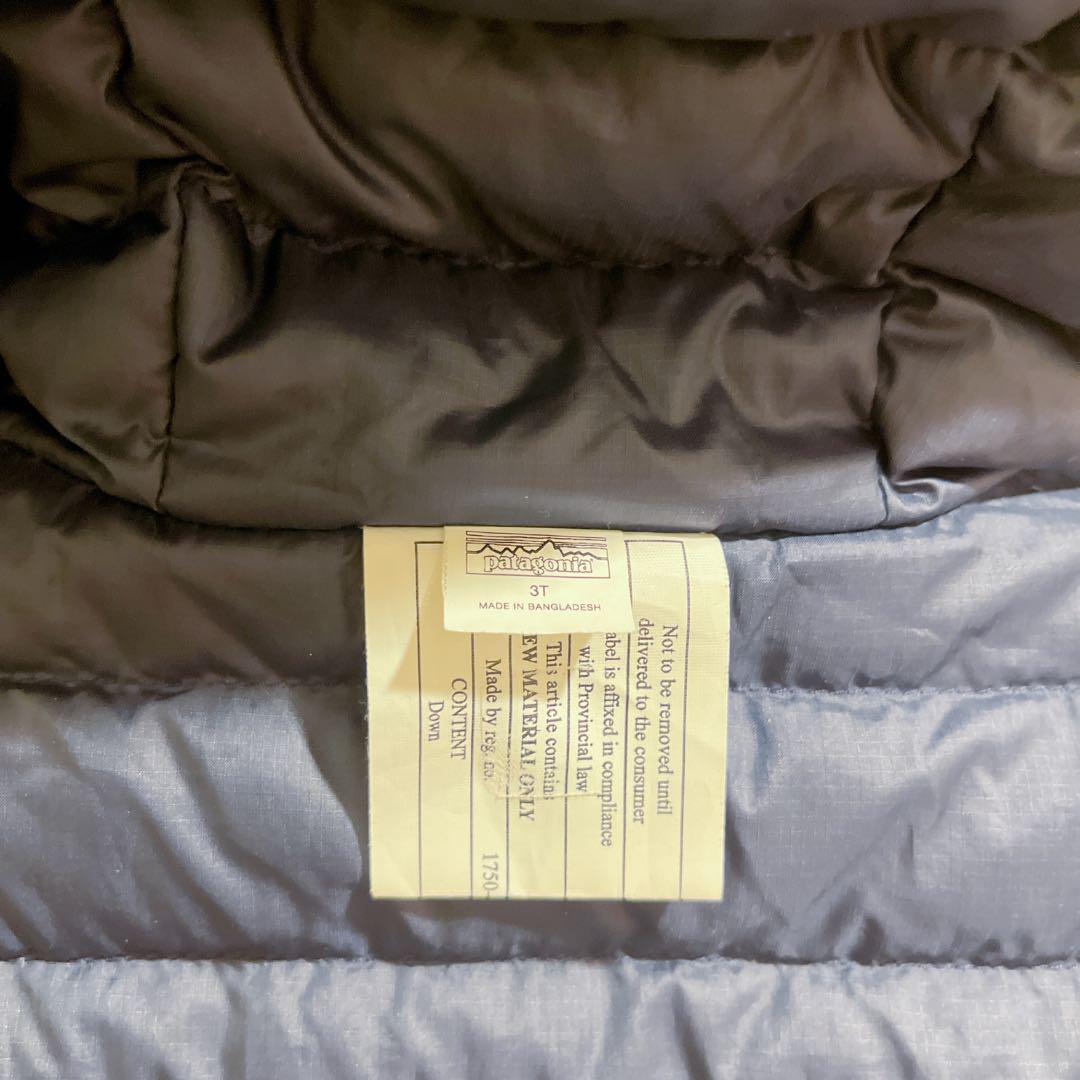 Patagonia キッズ　ダウンコート 90cmネイビー