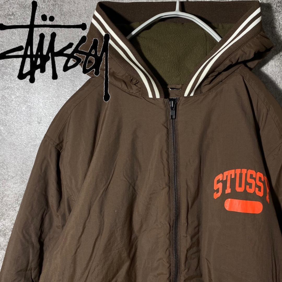ステューシー》刺繍ブランドロゴ グレー系 Lサイズ 厚手ナイロンジャケット